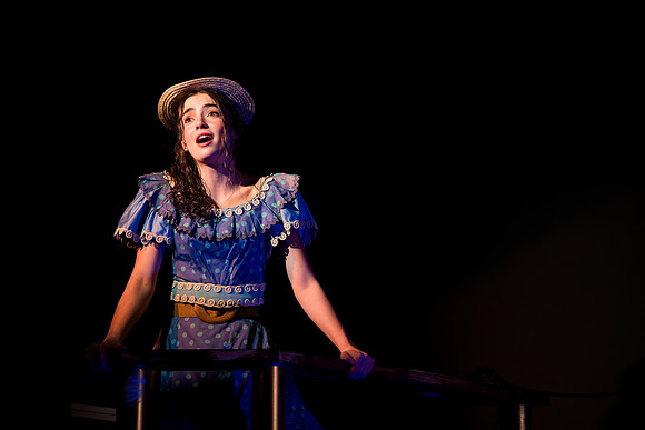 hmspinafore_springmusical25_sat2_us_ah_0134