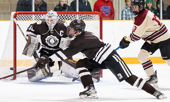 hockey_2022-12-01_dburns1_4257