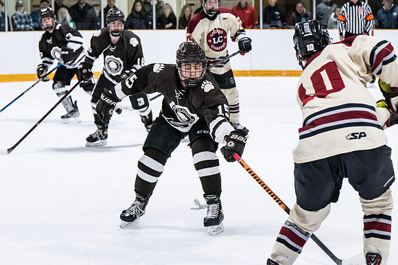 hockey_2022-12-01_dburns1_4733
