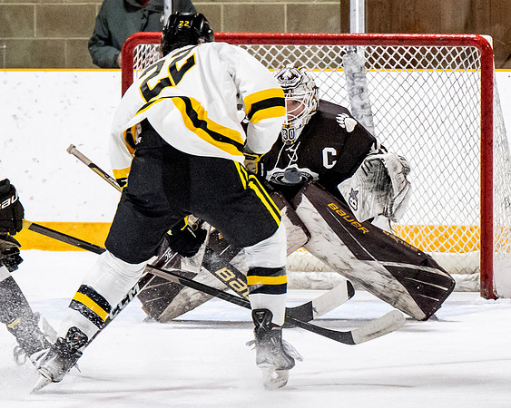 hockey_2022-12-10_dburns_7971