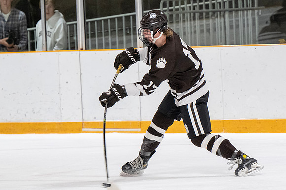 hockey_2022-12-10_dburns_7957