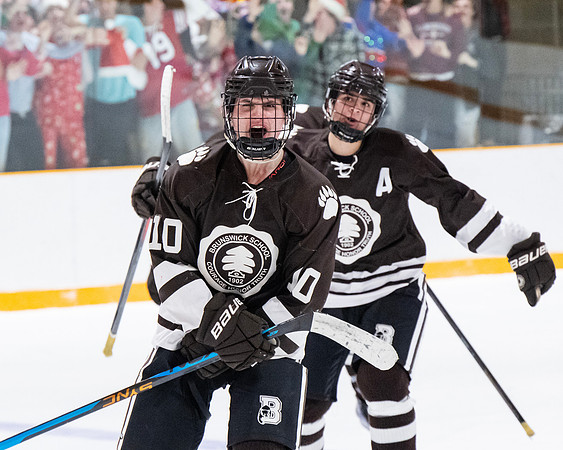 hockey_2022-12-10_dburns_8654