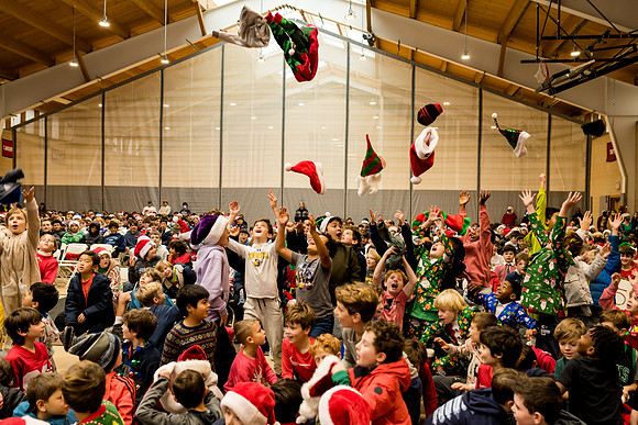 holidayassembly22_ah_0075