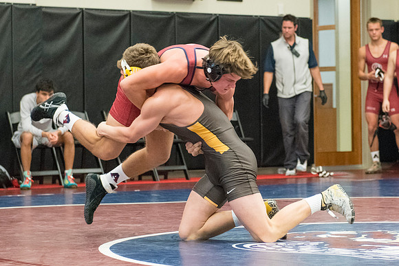 wrestling_2017-12-06_dburns_1406