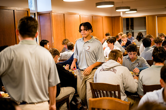 hc24_fballbfast_ah_0055
