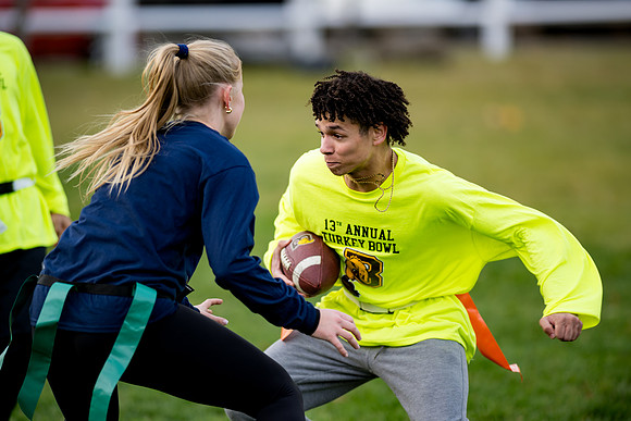 turkeybowl24_us_ah_0158