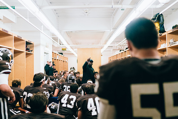 hc16_football_jk_3194