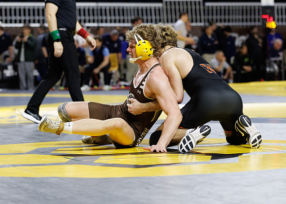 wrestling_natl26_fg1_7592