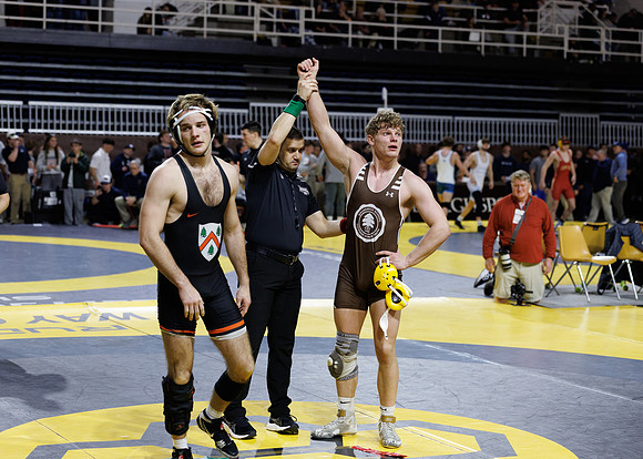 wrestling_natl26_fg1_7853