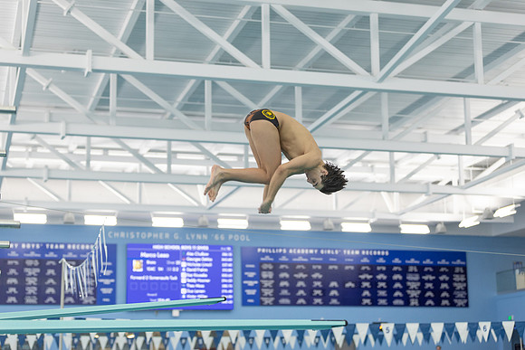 swimming_nepsac26_jc_4483