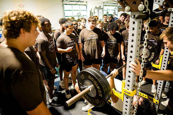 football_liftforlife25_ah_0209