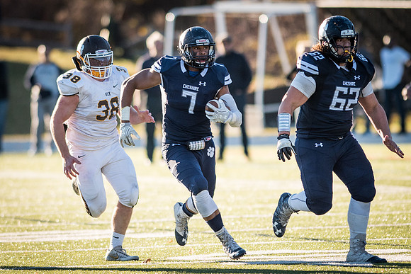 football_nepsac16_wkl_4266