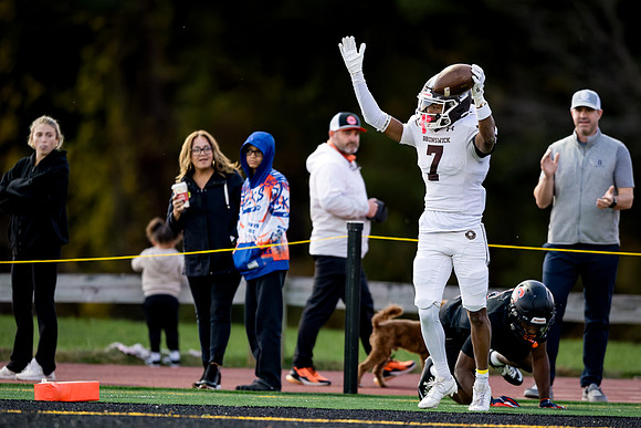 football_2024-10-12_ah_0071