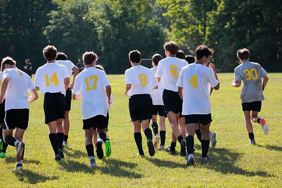randolphvt2223_tripsoccerpre_game_bdf2_0403