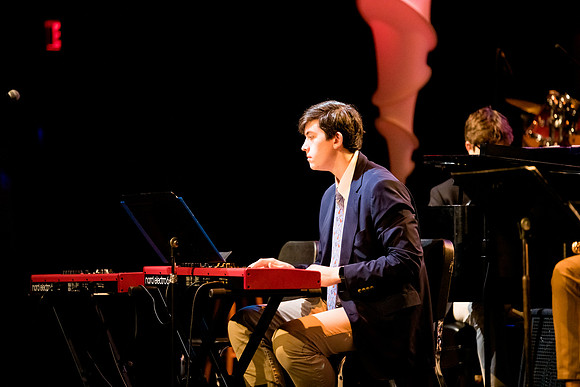 holidayconcert22_us_ah_0027