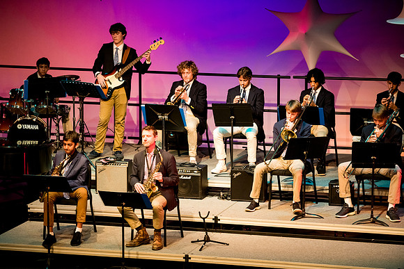 holidayconcert22_us_ah_0031