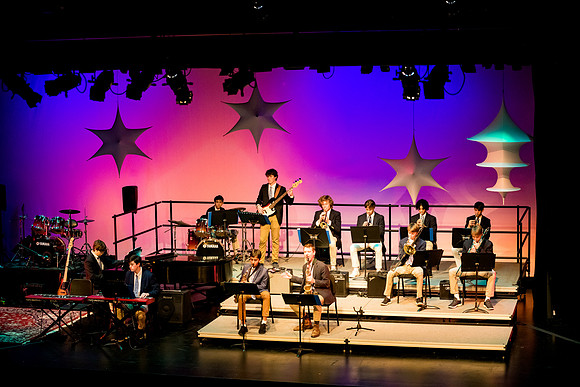 holidayconcert22_us_ah_0035