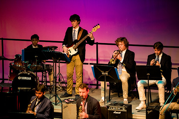 holidayconcert22_us_ah_0037