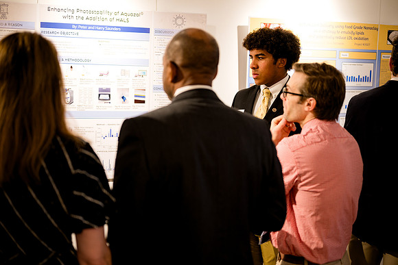 sciencesymposium26_us_ah_0129