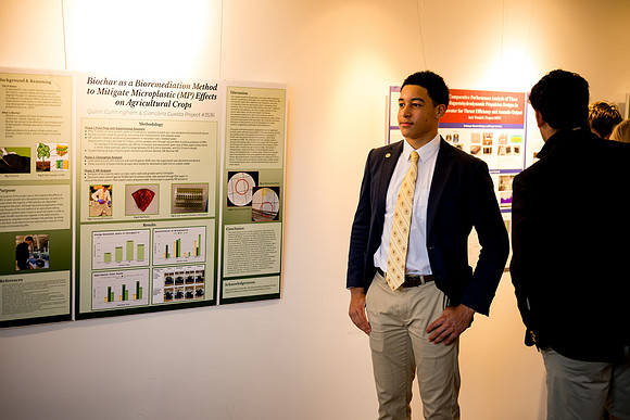 sciencesymposium26_us_ah_0198