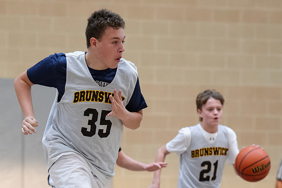 basketball_8b_2023-01-18_dburns_9353