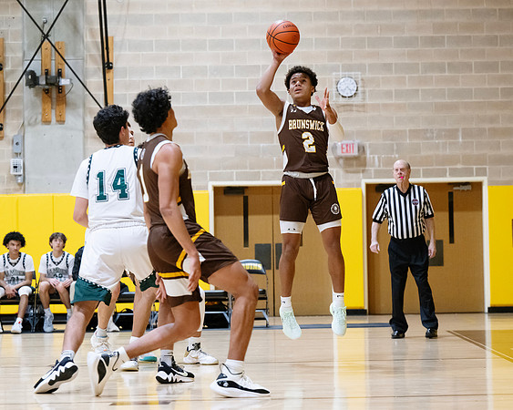 basketball_2023-01-26_dburns_0359