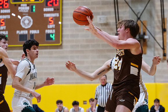 basketball_2023-01-26_dburns_0968