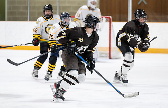 hockey_3rds_2023-01-24_dburns_3393
