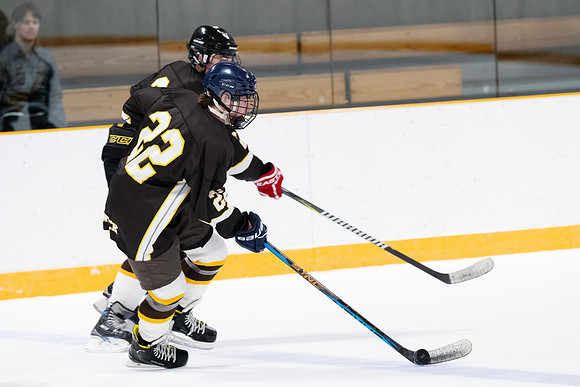 hockey_3rds_2023-01-24_dburns_3572