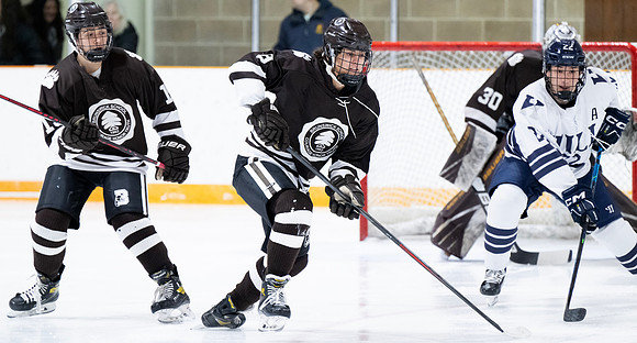 hockey_2023-01-14_dburns_8444