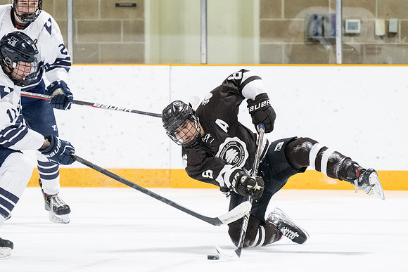 hockey_2023-01-14_dburns_8733