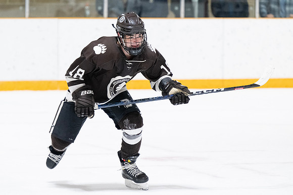 hockey_2023-01-14_dburns_9046