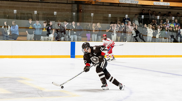 hockey_2023-01-21_dburns_0932