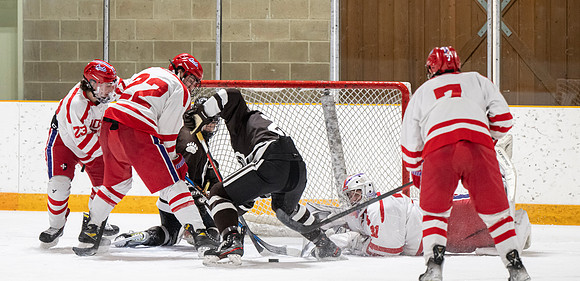 hockey_2023-01-21_dburns_2226