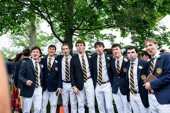 graduation25_post_jk_9885