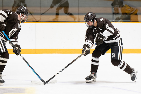 hockey_2023-01-23_dburns_6057
