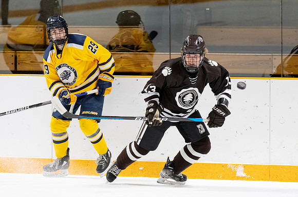 hockey_2023-01-23_dburns_7105