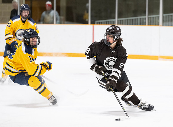 hockey_2023-01-23_dburns_7093