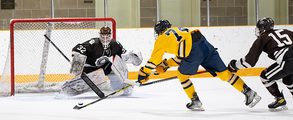 hockey_2023-01-23_dburns_7735