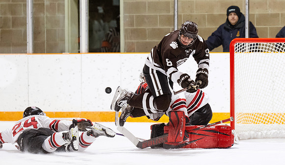 hockey_2023-02-03_dburns_0972