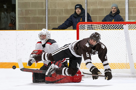hockey_2023-02-03_dburns_0976