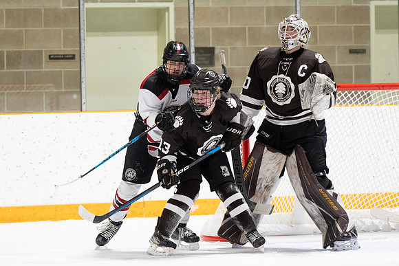 hockey_2023-02-03_dburns_1550