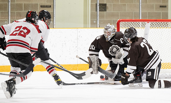 hockey_2023-02-03_dburns_1578