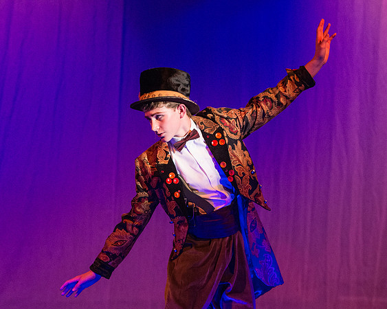 jamesgiantpeach_ms_dburns_1947