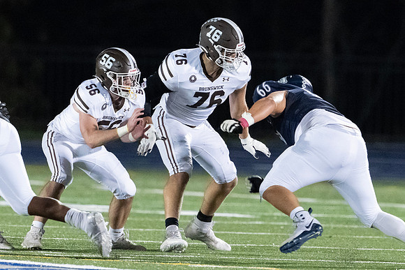 football_2022-10-28_dburns1_8697