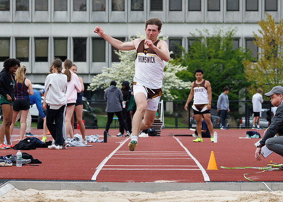 trackfield_2026-04-29_fg_15221