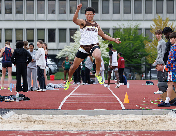 trackfield_2026-04-29_fg_15252