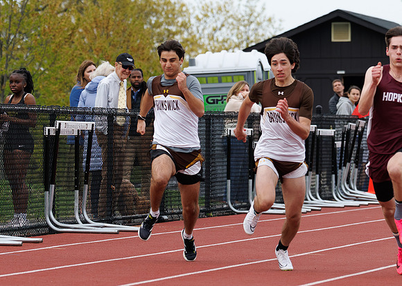 trackfield_2026-04-29_fg_16250