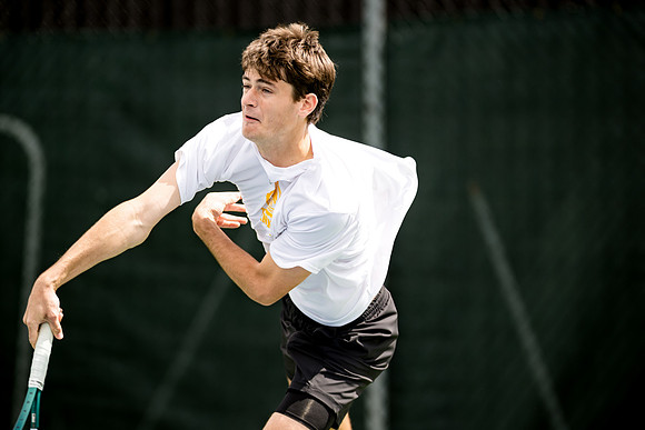 tennis_2026-04-18_ah_0100
