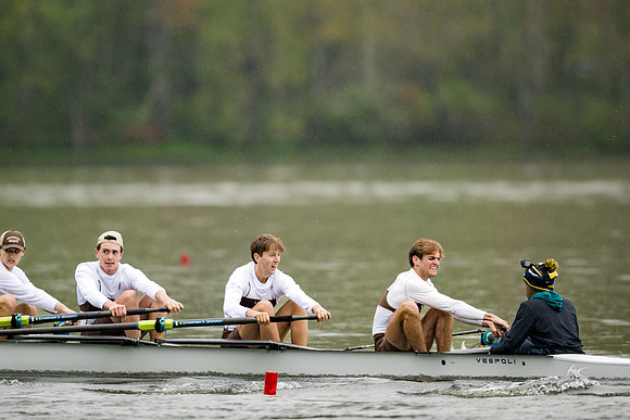 crew_2026-05-09_ah_0102